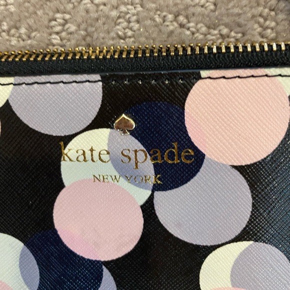 Kate Spade Wristlet - Picture 3 of 7